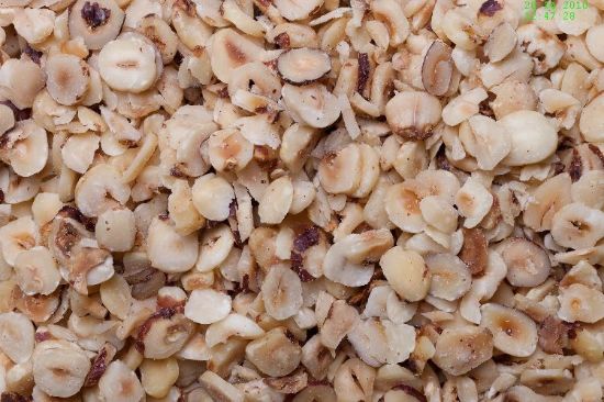 Bild von Koenig Haselnusskerne gehobelt